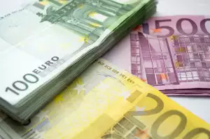 15 Eur To Czk